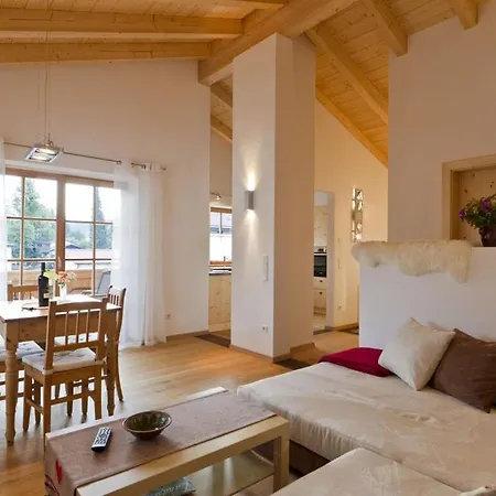 بيت للعطل Ferienwohnung F9, Familie Henner