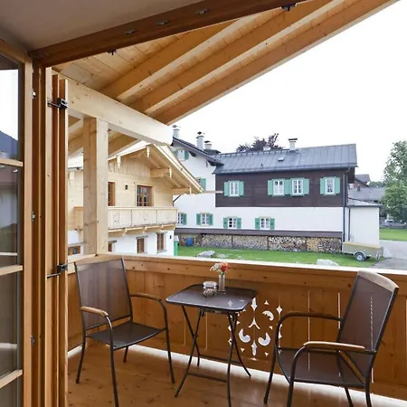 Ferienwohnung F9, Familie Henner * جارمش بارتنكيرشن